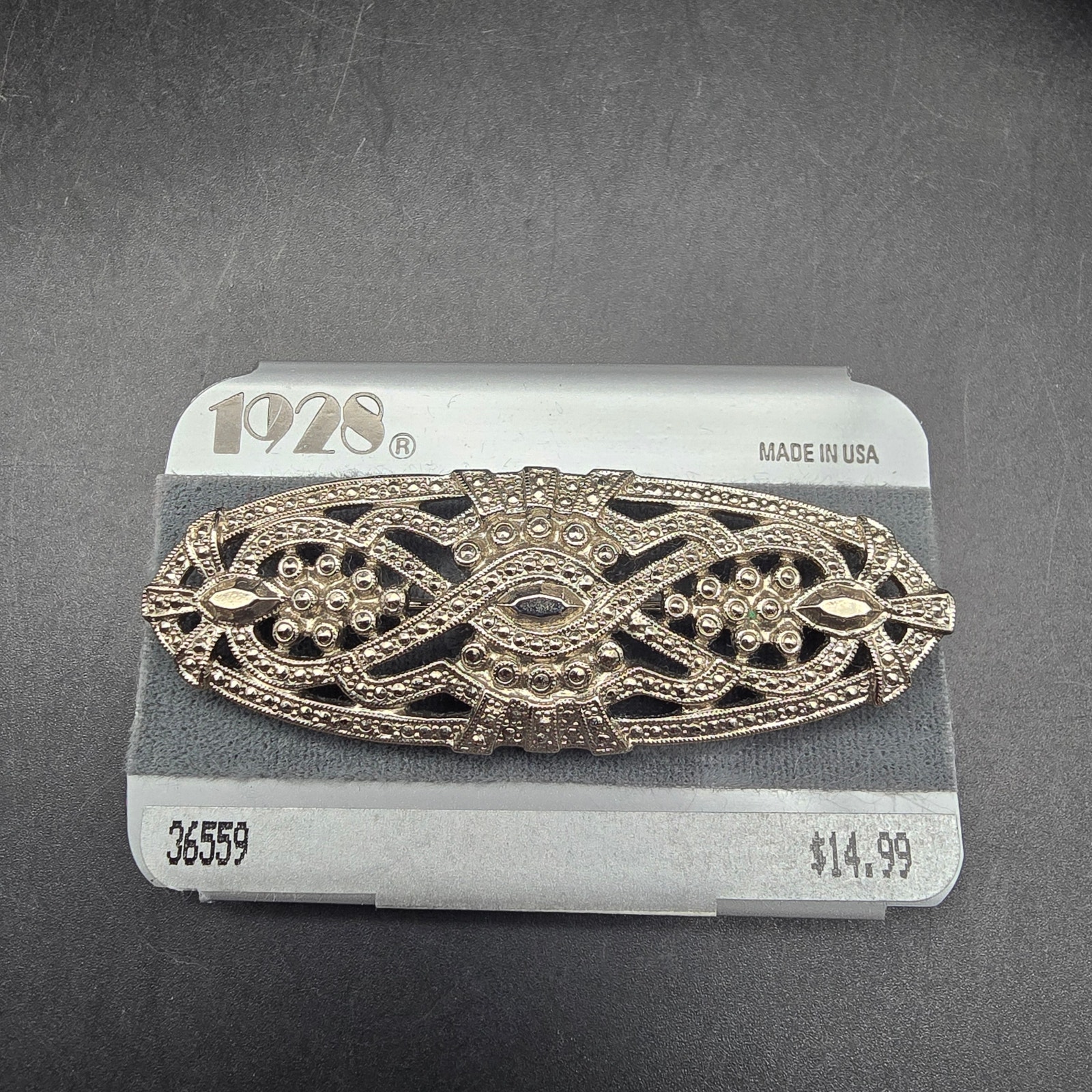 1928 Brand Art Deco Silver Tone Filigree Brooch Bar Oval On Card